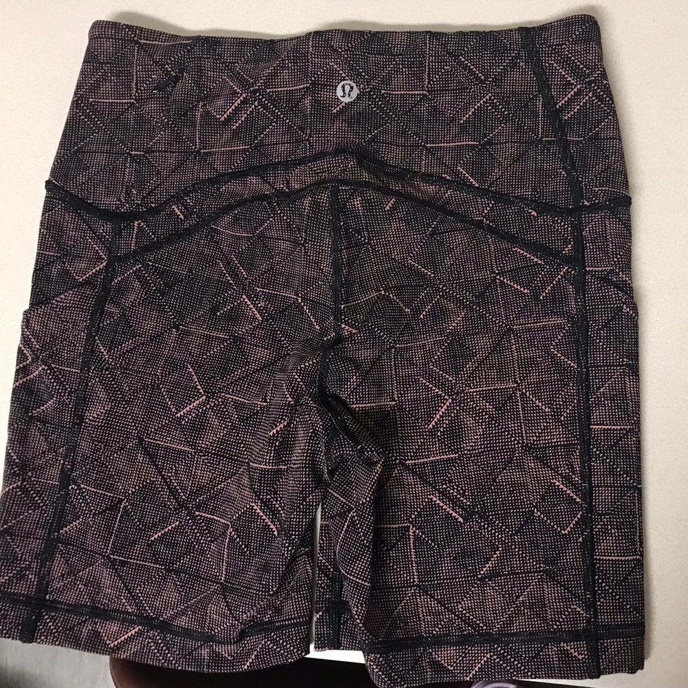 Lululemon bike shorts